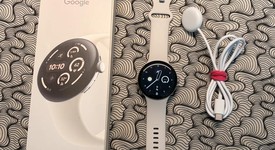 Mint
													Google Pixel Watch 3 - Unlocked, Silver, 45mm, LTE, photo 2 of 6