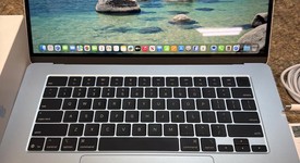 Mint
													MacBook Air 2025 (M4) - 15" - Apple M4, Sky Blue, 256 GB, 16 GB, photo 2 of 12