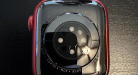 Fair
													Apple Watch Series 6 40mm - Red, A2291 - GPS, Aluminum, photo 4 of 4