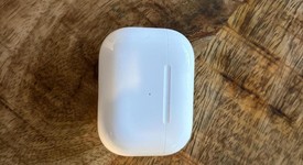 Used
													Apple AirPods Pro 2 - USB-C, photo 4 of 9