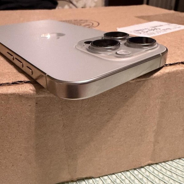 Apple iPhone 16 Pro - Unlocked, 128 GB, Natural, A3083