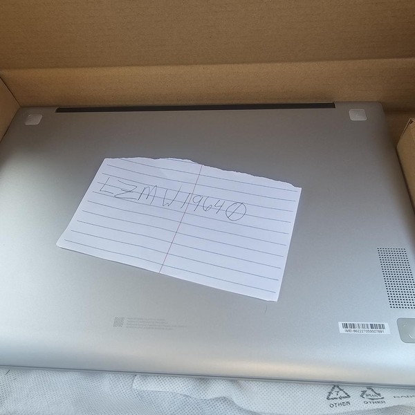 Samsung Galaxy Chromebook Go 14 inch - 32 GB, Silver, 4 GB, Intel Celeron