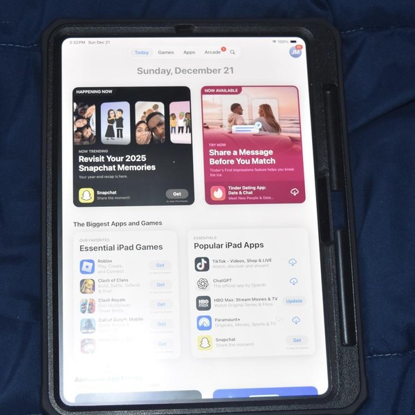 Apple iPad Pro 11 inch (M4) 2024 - Wi-Fi, 256 GB, Silver, 8 GB, A2836, Standard Glass