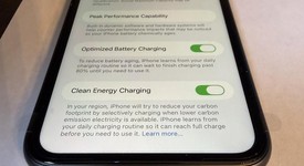 Mint
													Apple iPhone 11 - Unlocked, Black, 64 GB, A2111, photo 1 of 7