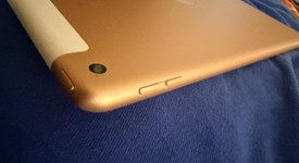 Good
													Apple iPad 8th Gen - T-Mobile, Gold, 32 GB, A2428, photo 5 of 8