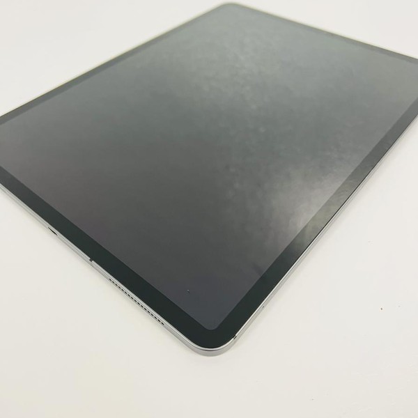 Apple iPad Pro 12.9 inch 3rd Gen 2018 - Unlocked, 64 GB, Gray, A2014