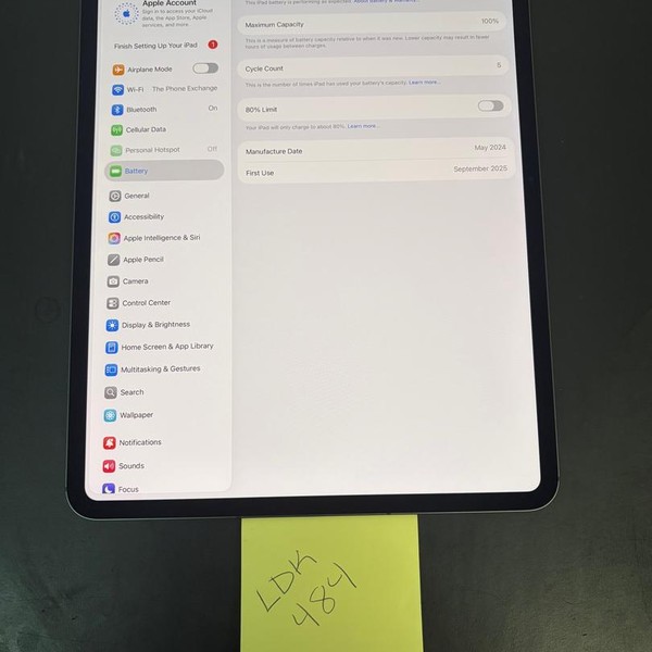 Apple iPad Pro 13 inch (M4) 2024 - Unlocked, 256 GB, Black, 8 GB, A2926, Standard Glass