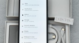 Mint
													Google Pixel 7 - Unlocked, Obsidian, 128 GB, 8 GB, GQML3, mmWave 5G, photo 4 of 9