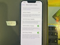 Apple iPhone 13