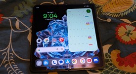 Mint
													OnePlus Open - Unlocked, Black, 512 GB, 16 GB, photo 3 of 10