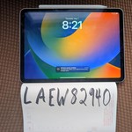 Good Apple iPad Air (5th Gen) - Wi-Fi, 256 GB, Starlight, A2588