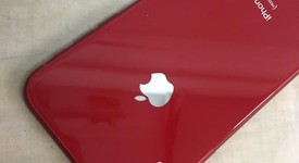 Mint
													Apple iPhone Xr - Unlocked, Red, 64 GB, A1984, photo 2 of 8