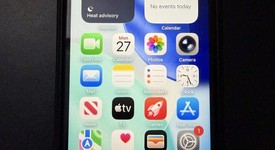 Good
													Apple iPhone SE 2nd Gen 2020 - Unlocked, Black, 128 GB, A2275, photo 3 of 14