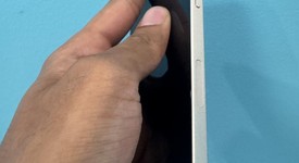 Good
													Apple iPhone 12 - Xfinity, White, 64 GB, A2172, photo 3 of 6