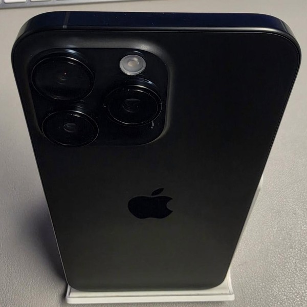 Apple iPhone 16 Pro Max - AT&T, 1 TB, Black, A3084