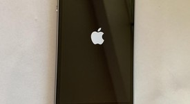 Good
													Apple iPhone SE 1st Gen 2016 - Unlocked, Grey, 64 GB, A1662, photo 3 of 9