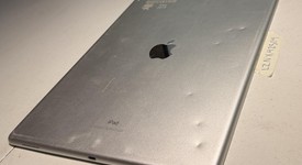 Fair
													Apple iPad Pro 12.9" 2nd Gen 2017 - Wi-Fi, Silver, 256 GB, photo 5 of 6