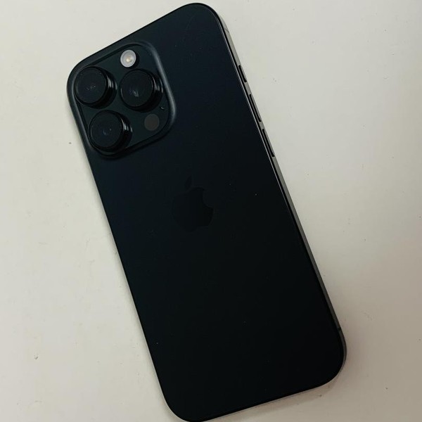 Apple iPhone 16 Pro - Unlocked, 256 GB, Black, A3083