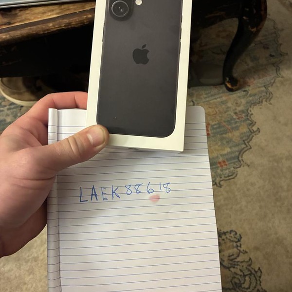 Apple iPhone 16 - T-Mobile, 128 GB, Black, A3081