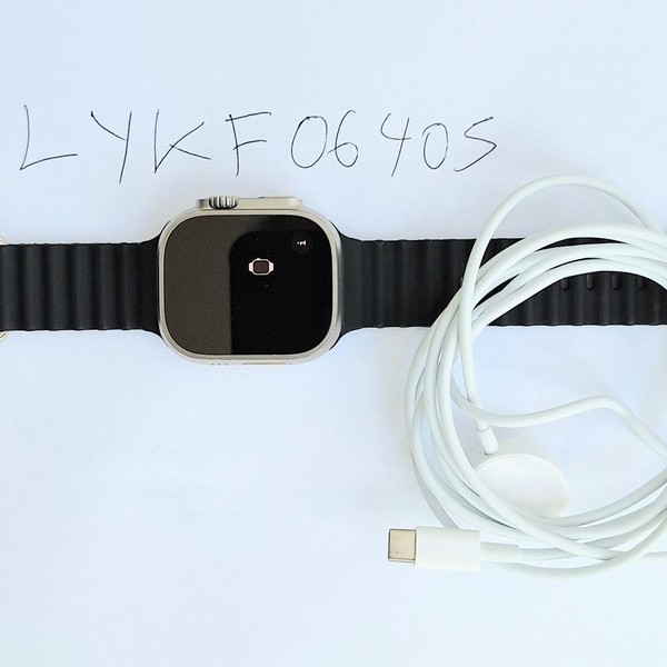 Apple Watch Ultra 49mm - Unlocked, Titanium, A2622