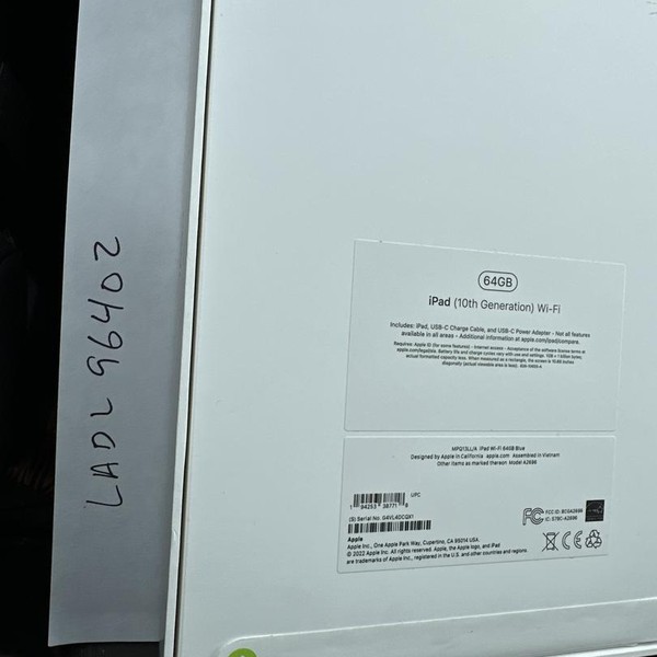 Apple iPad 10th Gen - Wi-Fi, 64 GB, Blue, A2696