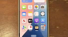 Mint
													Apple iPhone 14 - Unlocked, Starlight, 128 GB, A2649, photo 2 of 24