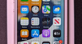 Fair
													Apple iPhone SE 1st Gen 2016 - Unlocked, Rose Gold, 32 GB, A1662, photo 1 of 6