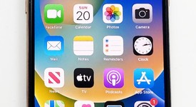 Good
													Apple iPhone 11 Pro Max - AT&T, Gold, 64 GB, A2161, photo 1 of 1