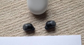 Used
													Google Pixel Buds Pro - Charcoal, photo 1 of 2