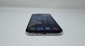 Good
													Apple iPhone Xs - Unlocked, Silver, 256 GB, A1920, photo 3 of 7