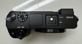 Mint
													Sony a6100, photo 4 of 5