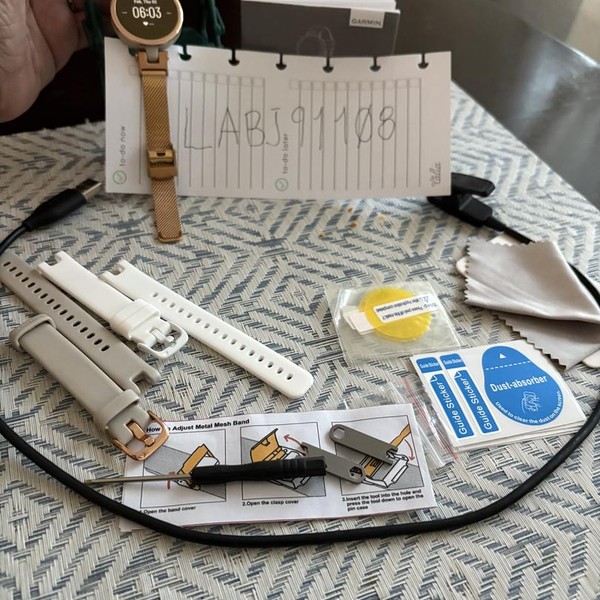 Garmin Lily - Rose Gold, Sport