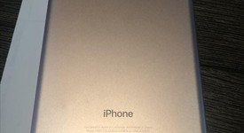Good
													Apple iPhone 7 Plus - Unlocked, Rose Gold, 32 GB, A1661, photo 3 of 5