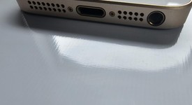 Mint
													Apple iPhone SE 1st Gen 2016 - Unlocked, Gold, 16 GB, A1662, photo 4 of 6