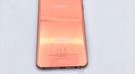 Good
													Samsung Galaxy S10 - T-Mobile, Pink, 128 GB, 8 GB, SM-G973U, photo 3 of 7