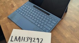 Good
													Microsoft Surface Pro 11 - Sapphire, 512 GB, 16 GB, photo 5 of 7