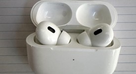 Used
													Apple AirPods Pro 2 - USB-C, photo 4 of 5