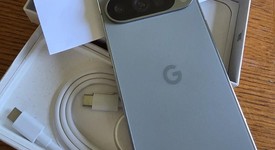 Mint
													Google Pixel 9 Pro - Unlocked, Hazel, 256 GB, 16 GB, GR83Y, photo 5 of 8