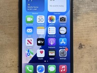 Apple iPhone SE 3rd Gen 2022