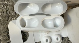 Used
													Apple AirPods Pro 2 - USB-C, photo 5 of 5