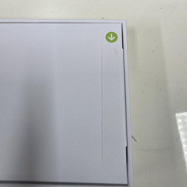 Apple Watch SE 3rd Gen 40mm - Unlocked, Midnight, A3326 - Cellular