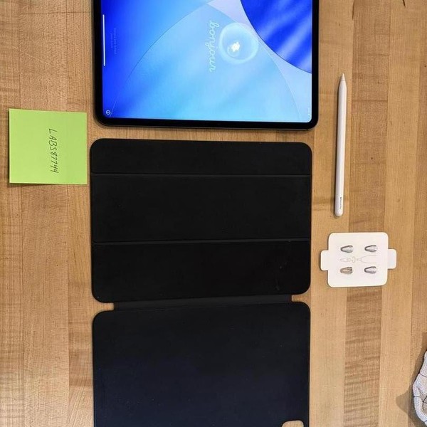 Apple iPad Pro 11 inch (M4) 2024 - Wi-Fi, 256 GB, Black, 8 GB, A2836, Standard Glass