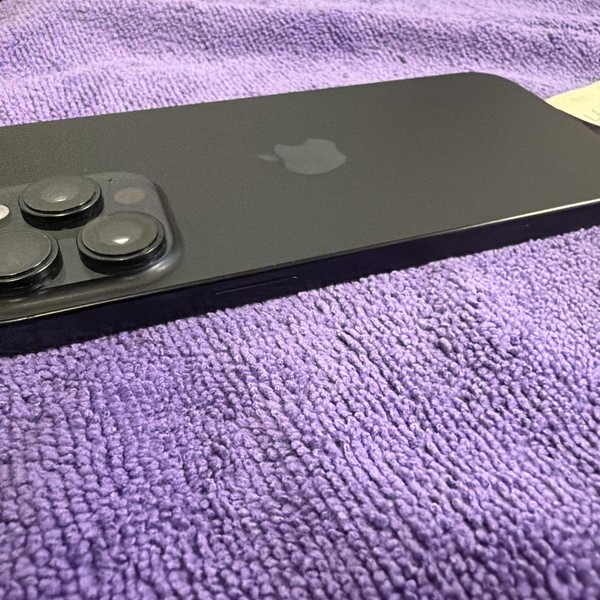 Apple iPhone 16 Pro Max - Unlocked, 1 TB, Black, A3084