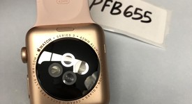 Good
													Apple Watch Series 3 42mm - Unlocked, Gold, A1861, Aluminum, photo 2 of 8
