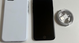 Fair
													Apple iPhone 7 - Unlocked, Black, 32 GB, A1778, GSM, photo 2 of 8
