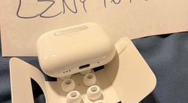 Used
													Apple AirPods Pro 3, photo 3 of 5