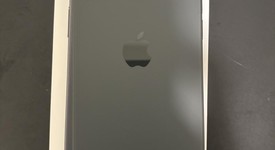 Mint
													Apple iPhone 17 - Unlocked, Black, 256 GB, A3258, photo 2 of 10