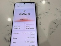 OnePlus 12
