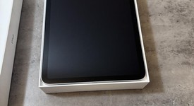 Mint
													Apple iPad 11th Gen - Wi-Fi, Silver, 128 GB, A3354, photo 3 of 9