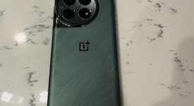 Mint
													OnePlus 12 - Unlocked, Green, 512 GB, 16 GB, CPH2583, photo 5 of 7